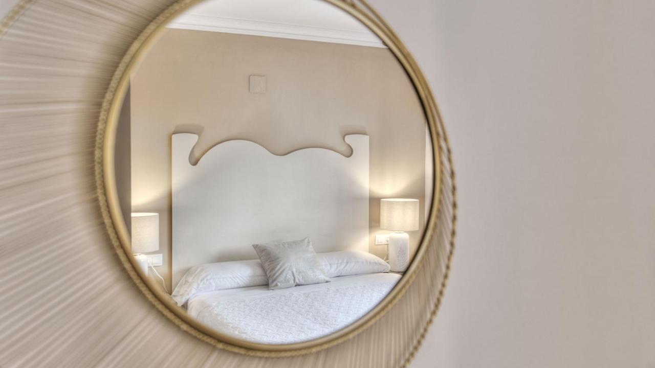 Pura Vida Pirineos Hotel Хака Екстериор снимка